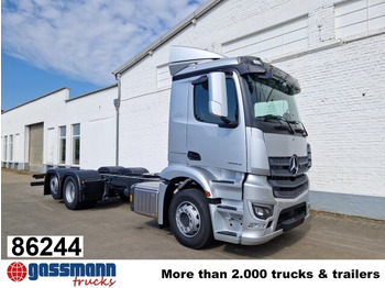 Camion şasiu MERCEDES-BENZ Actros 2553