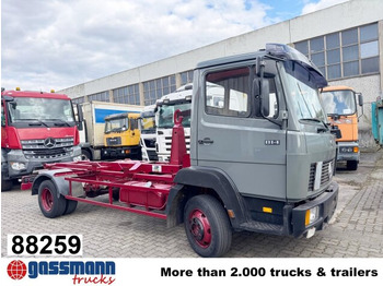 Camion cu cârlig MERCEDES-BENZ LK 814
