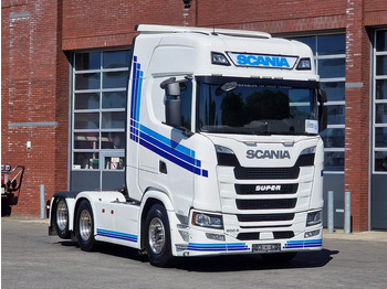 Cap tractor SCANIA S 500