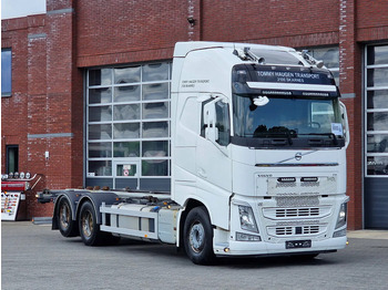 Camion transport containere/ Swap body VOLVO FH13 500