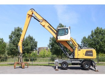 Excavator pe roţi LIEBHERR LH 40 M