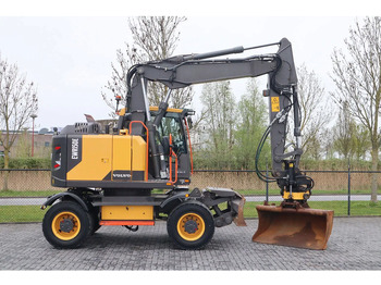 Leasing de Volvo EWR 150 E | ROTOTILT | BUCKET | TRAILER HYDR Volvo EWR 150 E | ROTOTILT | BUCKET | TRAILER HYDR: Foto 4 Leasing de Volvo EWR 150 E | ROTOTILT | BUCKET | TRAILER HYDR Volvo EWR 150 E | ROTOTILT | BUCKET | TRAILER HYDR: Foto 4