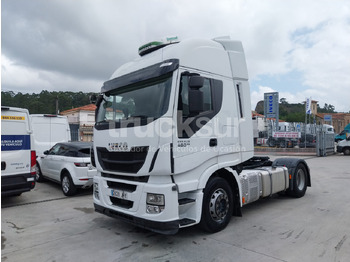Cap tractor IVECO Stralis 440