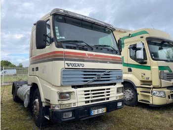 Cap tractor VOLVO FH12 380