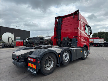Cap tractor Volvo FH 460 6x2 Globetrotter Euro 6: Foto 3