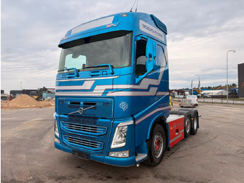 Cap tractor VOLVO FH 500