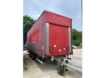 Remorcă cu prelată SAMRO