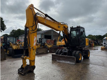 Excavator pe roţi JCB JS175W