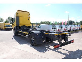 : fotografie din antet