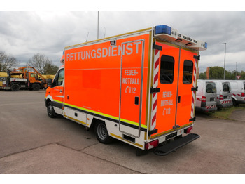 Ambulanță MERCEDES-BENZ Sprinter 519 CDI Klima Krankenwagen: Foto 5 Ambulanță MERCEDES-BENZ Sprinter 519 CDI Klima Krankenwagen: Foto 5