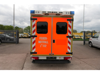 Ambulanță MERCEDES-BENZ Sprinter 519 CDI Klima Krankenwagen: Foto 4 Ambulanță MERCEDES-BENZ Sprinter 519 CDI Klima Krankenwagen: Foto 4