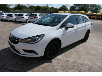 Automobil OPEL