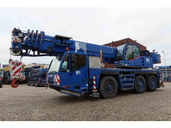 Macara tot teren DEMAG