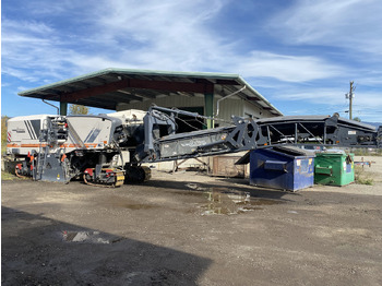 Utilaje pentru frezare Wirtgen W 220: Foto 2 Utilaje pentru frezare Wirtgen W 220: Foto 2