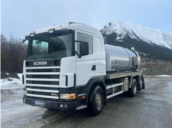 Maşină pentru vidanjări SCANIA R164