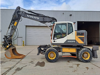 Excavator pe roţi VOLVO EWR150E