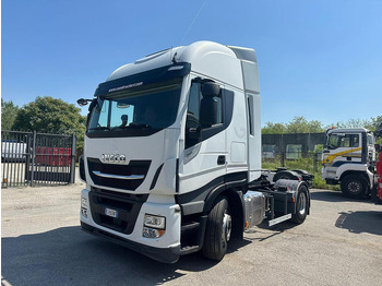 Cap tractor IVECO Stralis 460