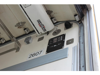 Camion frigider Mercedes-Benz Actros 2532 E5 CS 1150 Multi Bi-Temp LBW Rolltor: Foto 4 Camion frigider Mercedes-Benz Actros 2532 E5 CS 1150 Multi Bi-Temp LBW Rolltor: Foto 4