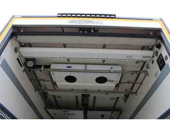 Camion frigider Mercedes-Benz Actros 2532 E5 CS 1150 Multi Bi-Temp LBW Rolltor: Foto 5 Camion frigider Mercedes-Benz Actros 2532 E5 CS 1150 Multi Bi-Temp LBW Rolltor: Foto 5