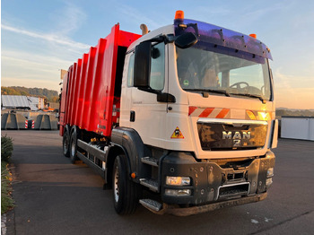 Leasing de MAN TGS 26.360 6x2 Faun Power Press 524 + Schütte MAN TGS 26.360 6x2 Faun Power Press 524 + Schütte MAN TGS 26.360 6x2 Faun Power Press 524 + Schütte MAN TGS 26.360 6x2 Faun Power Press 524 + Schütte: Foto 4