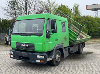 Camion basculantă MAN