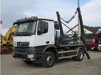 Camion container de gunoi MERCEDES-BENZ Actros 1840