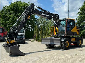 Excavator pe roţi VOLVO EWR150E