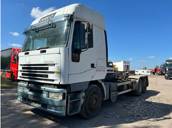 Camion cu cârlig IVECO EuroStar