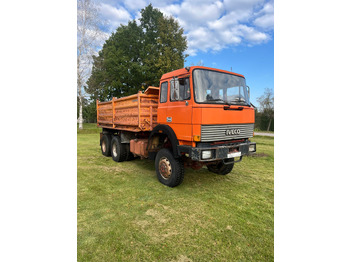 Camion basculantă IVECO Magirus