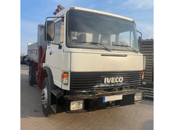 Camion basculantă IVECO