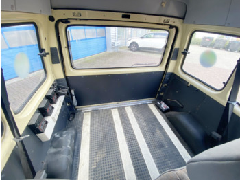 Microbuz, Transport persoane Ford Transit 2.5 4x2 Transit 2.5 4x2, Personentransporter, 8 Sitze: Foto 4 Microbuz, Transport persoane Ford Transit 2.5 4x2 Transit 2.5 4x2, Personentransporter, 8 Sitze: Foto 4