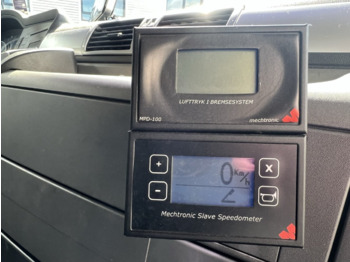 Camion transport containere/ Swap body MAN TGX 18.400 4X2 LL TGX 18.400 4X2 LL, Fahrschulausstattung, XLX-Fahrerhaus: Foto 5