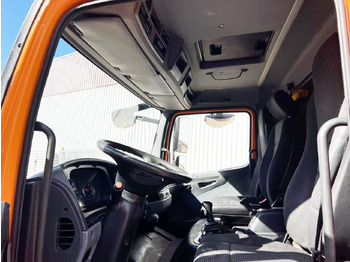 Camion cu macara, Camion platformă Mercedes-Benz Atego 1024 L 4x2 Atego 1024 L 4x2 mit Kran Fassi F80A.0.21: Foto 4