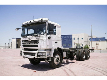 Camion şasiu SHACMAN