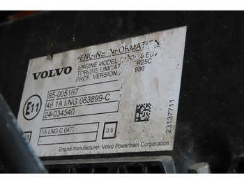 Cap tractor Volvo FH 460 NL truck, LNG, FRIGO: Foto 4