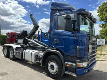 Camion cu cârlig SCANIA 124
