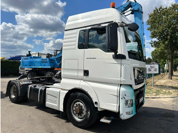 Cap tractor MAN TGX 18.460