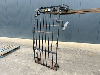 Cabină și interior CATERPILLAR