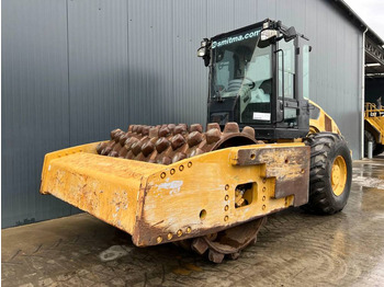 Cilindru compactor CATERPILLAR