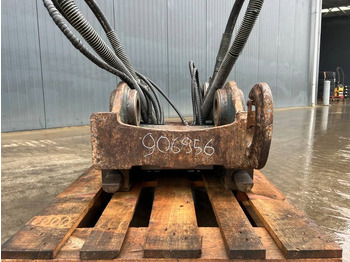 Cuplare rapidă pentru Utilaje constructii OilQuick OQ70/55 - 323D: Foto 2 Cuplare rapidă pentru Utilaje constructii OilQuick OQ70/55 - 323D: Foto 2