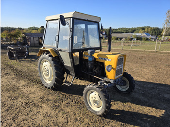 Tractor agricol URSUS