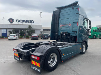 Cap tractor VOLVO FH500: Foto 4 Cap tractor VOLVO FH500: Foto 4