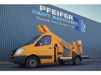 : fotografie din antet