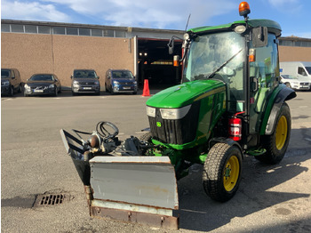 Tractor agricol JOHN DEERE 3045R