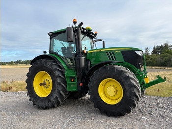 Tractor agricol JOHN DEERE 6215R