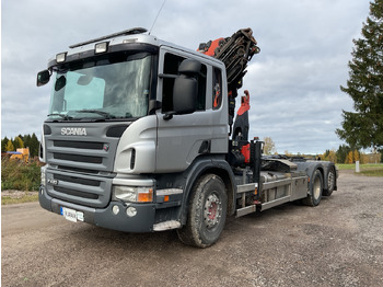 Camion cu macara SCANIA P 420
