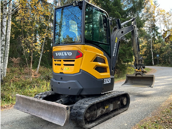 Excavator VOLVO ECR25D