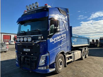 Camion cu cârlig VOLVO FH 540