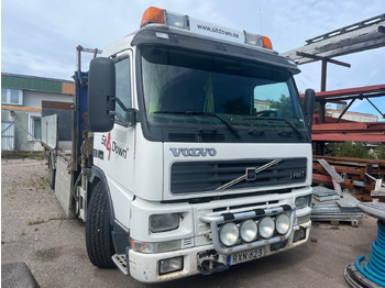 Camion cu macara VOLVO FM7