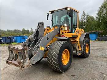 Încărcător frontal pe pneuri VOLVO L70F